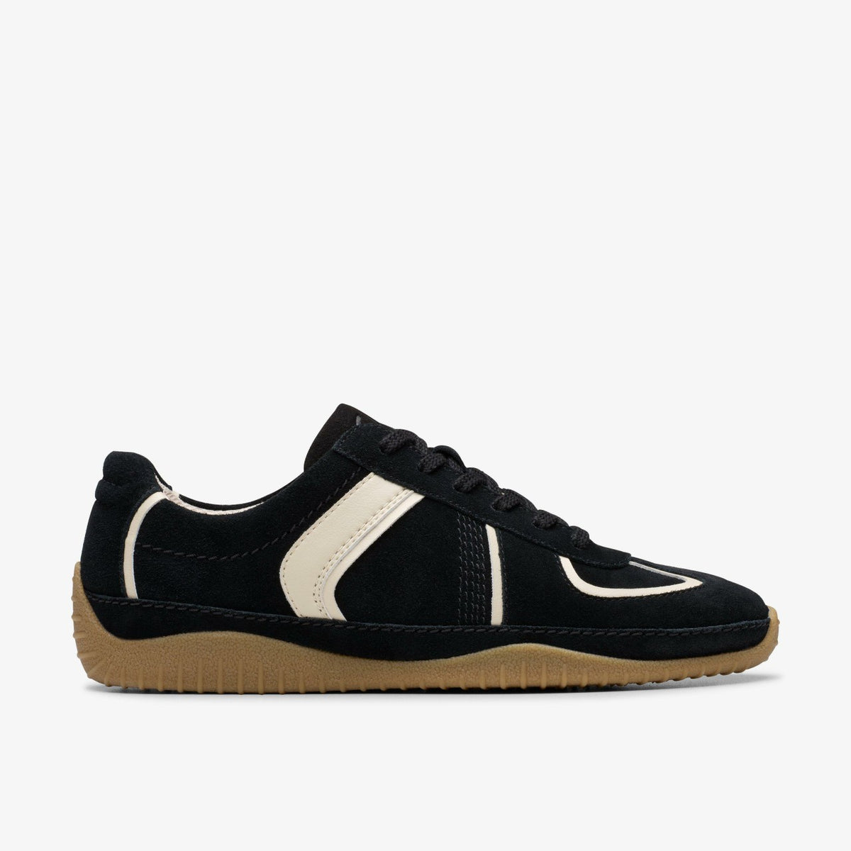 Meridor Lo Black Combination Suede | Clarks online