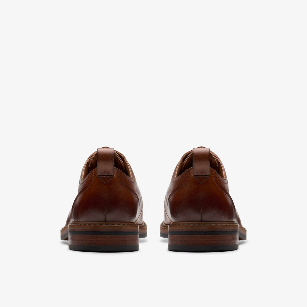 Aldwin Lace Tan Leather | Clarks online