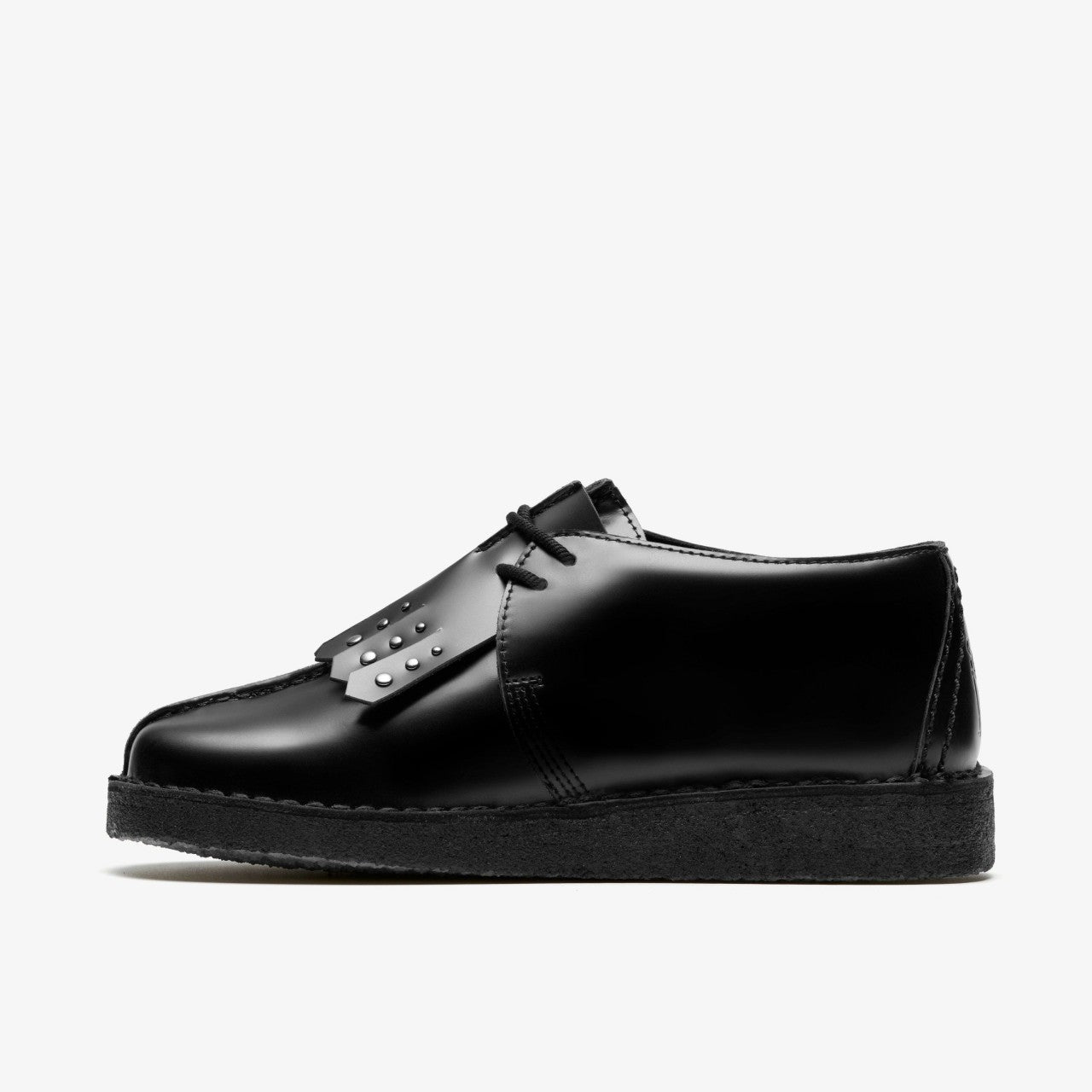Desert Trek Black Hi Shine Leather | Clarks for sale