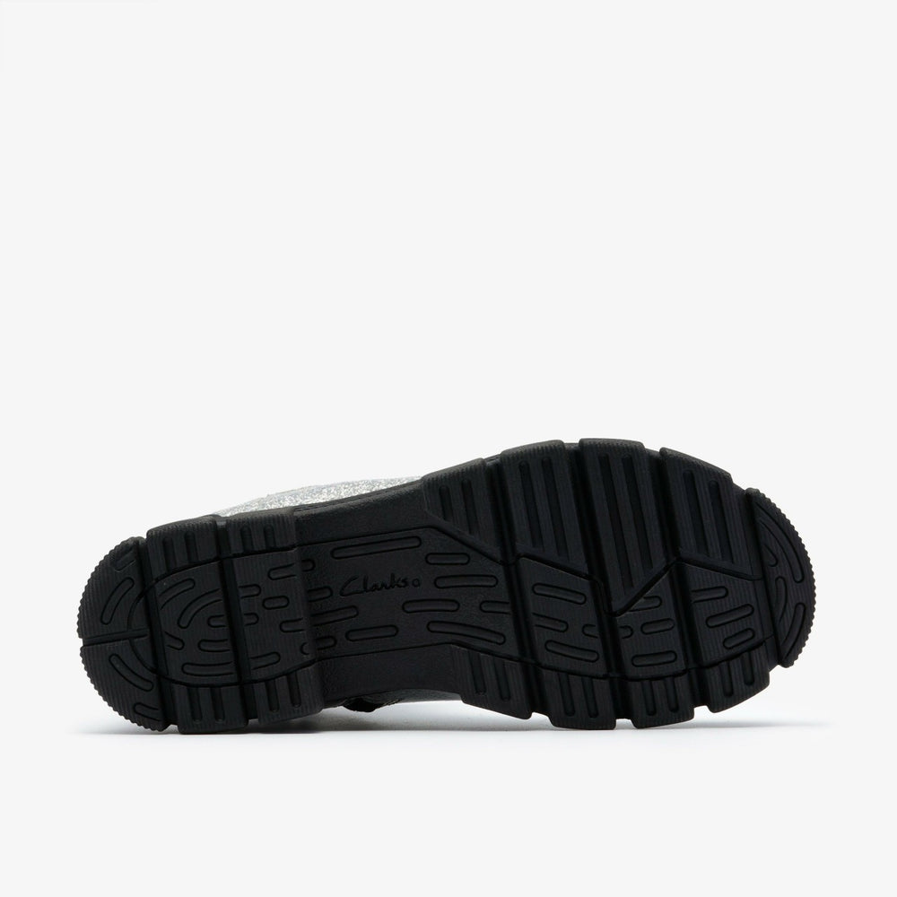 Evyn Chelsea Kid Silver Patent | Clarks online