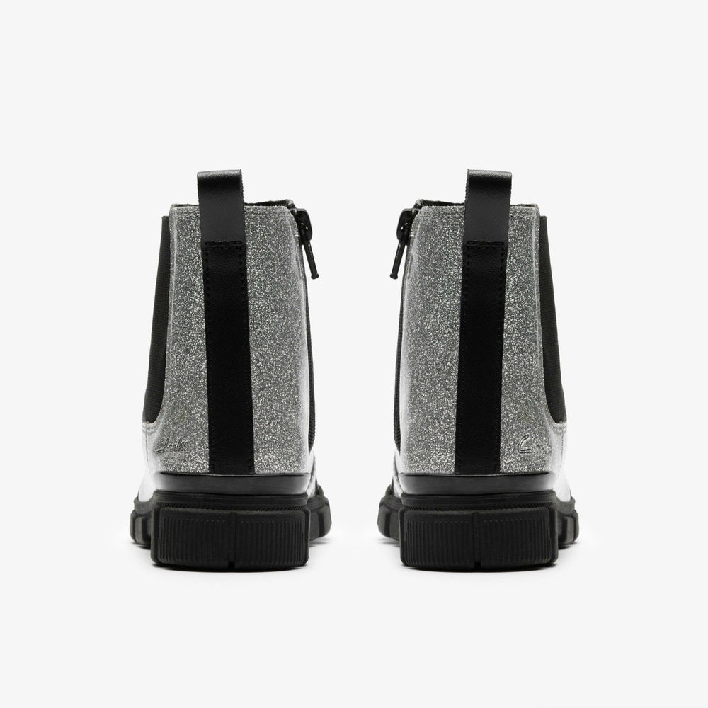 Evyn Chelsea Kid Silver Patent | Clarks online