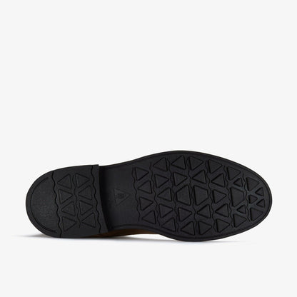 Newford Easy Dark Sand Suede | Clarks discount