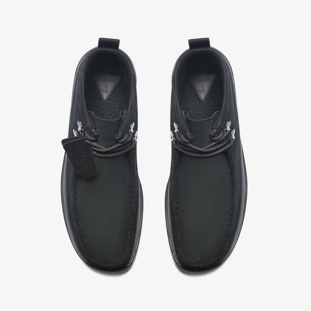 Wallabee FTR2 Hi Black Suede | Clarks Sale