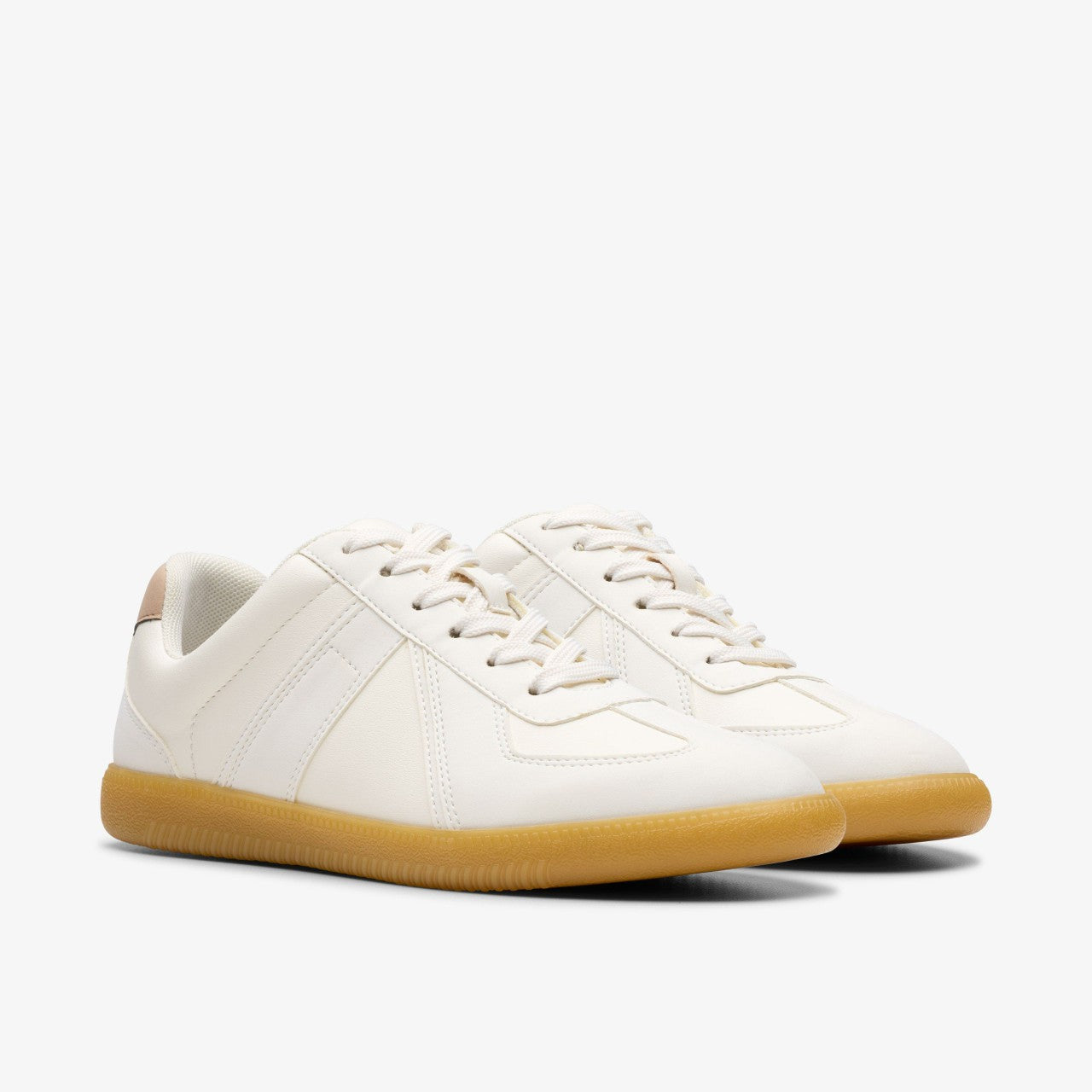 Nykole Step White | Clarks online