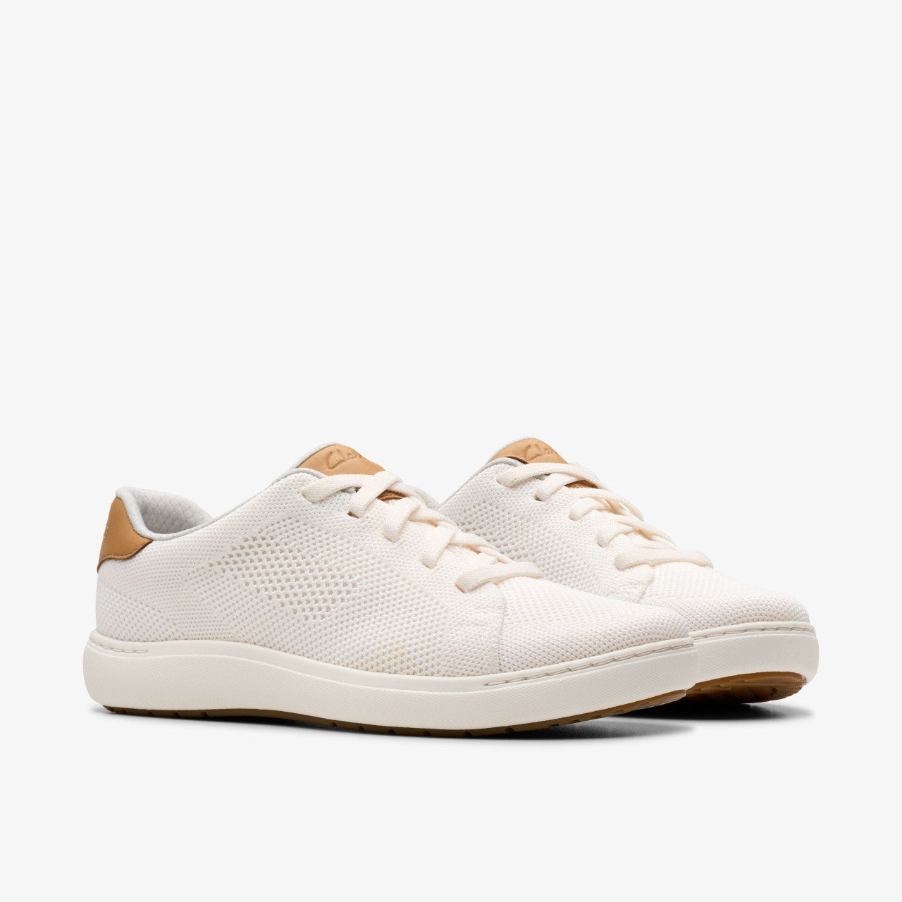 Nalle Walk White Knit | Clarks outlet
