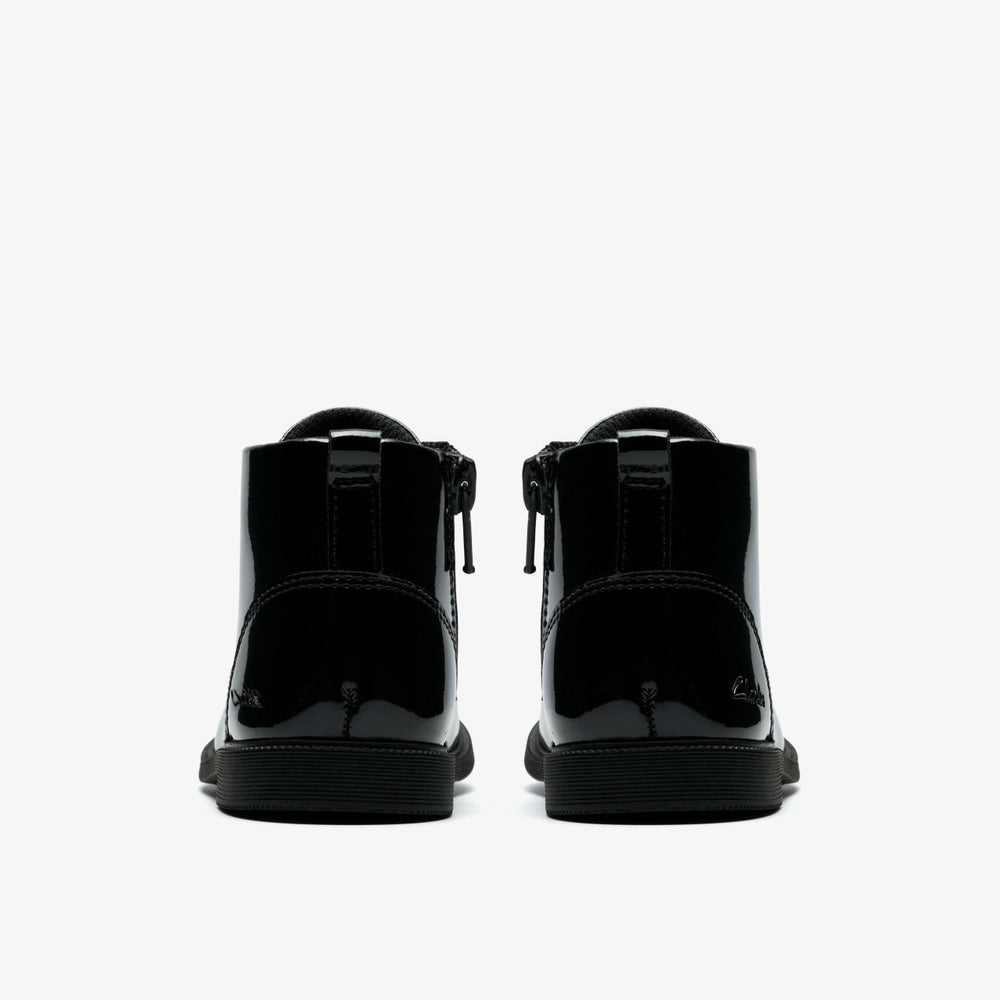Oaklyn Charm Toddler Black Patent | Clarks for sale