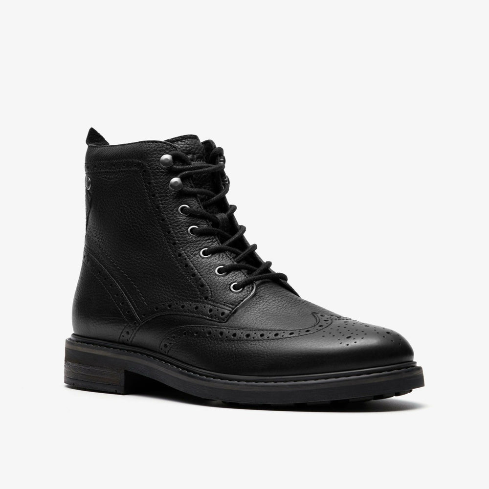 Newford Lace Boot Black Leather | Clarks outlet