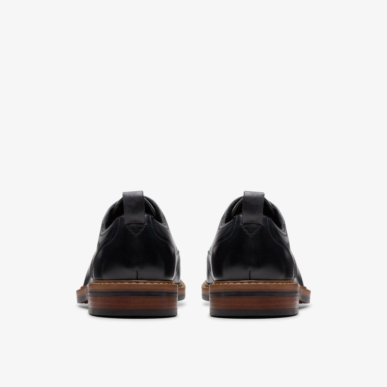 Aldwin Lace Black Leather | Clarks for sale