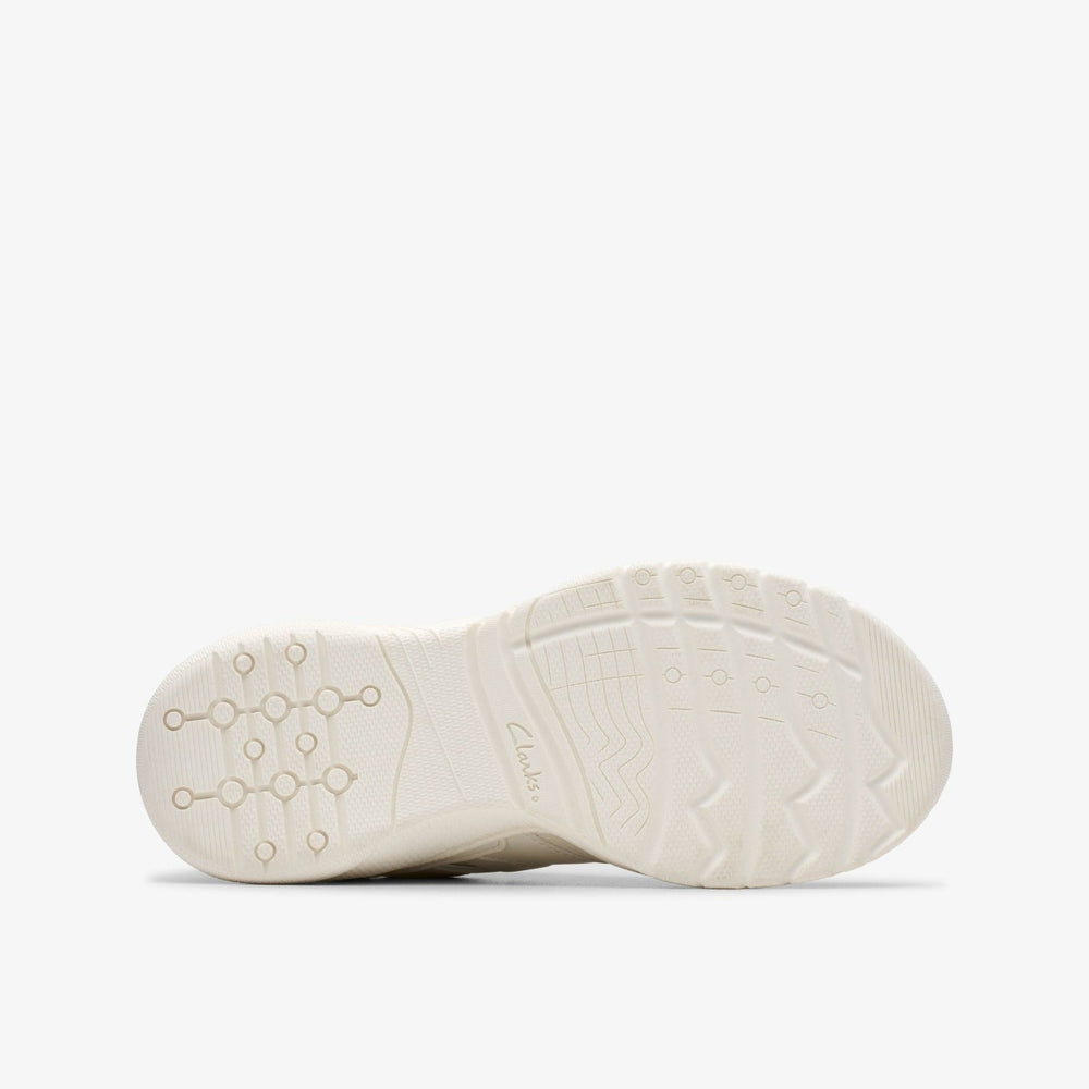 Feather Pace Older White | Clarks online