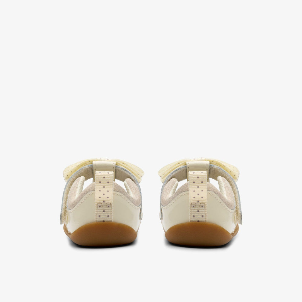 Roamer Trim Toddler Off White | Clarks discount