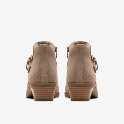Danyelle Wish Light Taupe Suede | Clarks outlet