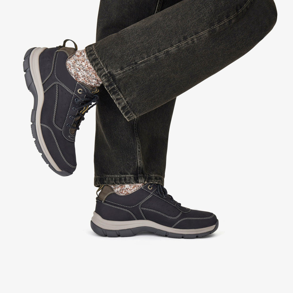 Spypath Ox Navy Nubuck | Clarks online