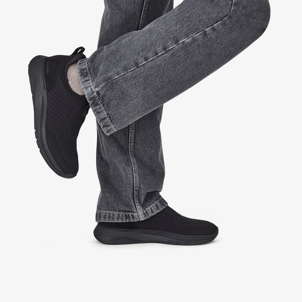 Motion Trek IN Black Knit | Clarks for sale