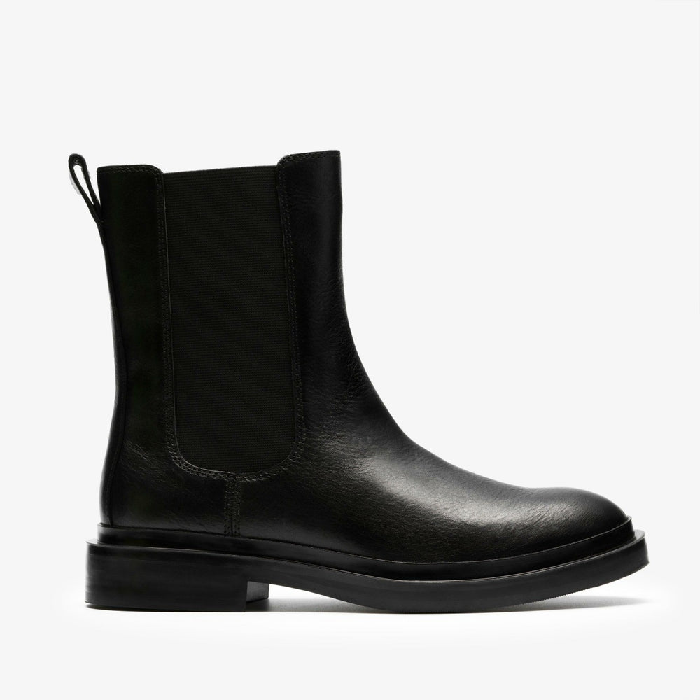Previa Top Black Leather | Clarks on Sale