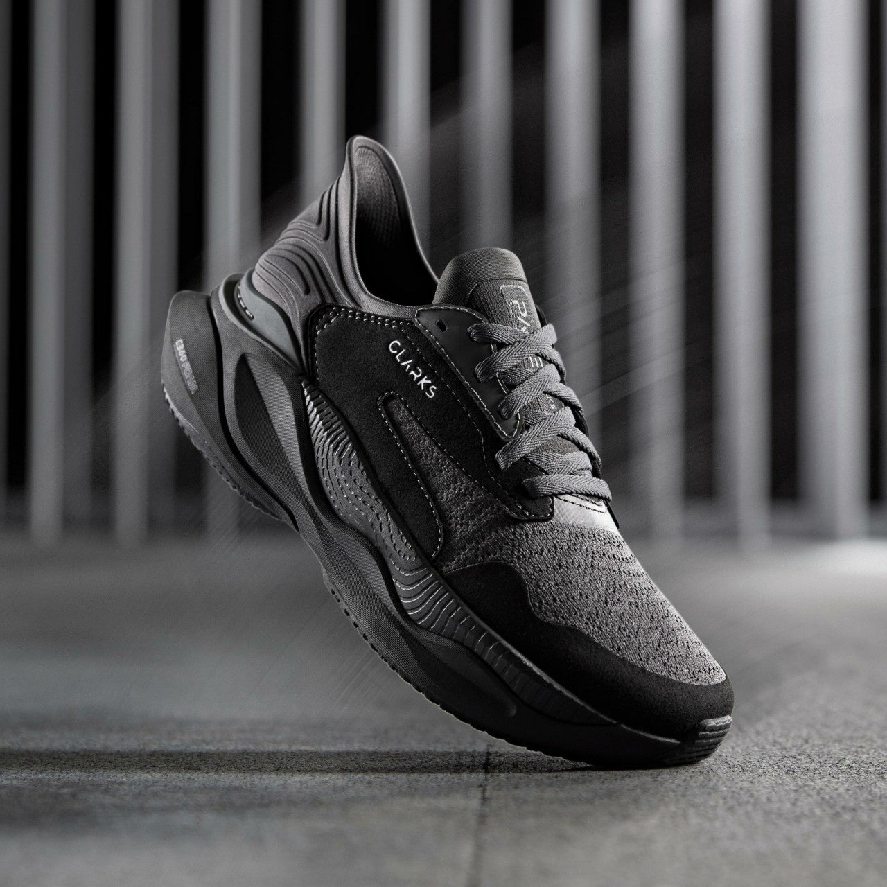 Clarks Pace Black | Clarks Sale