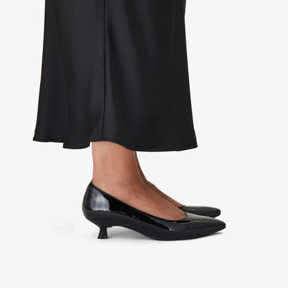 Scarlyt Piper Black Patent | Clarks outlet