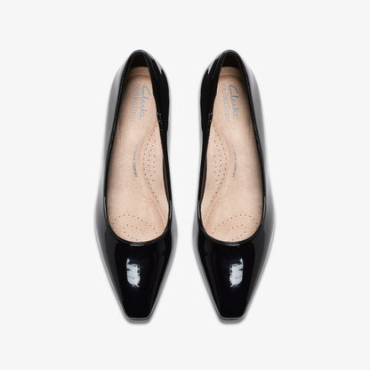 Scarlyt Piper Black Patent | Clarks outlet