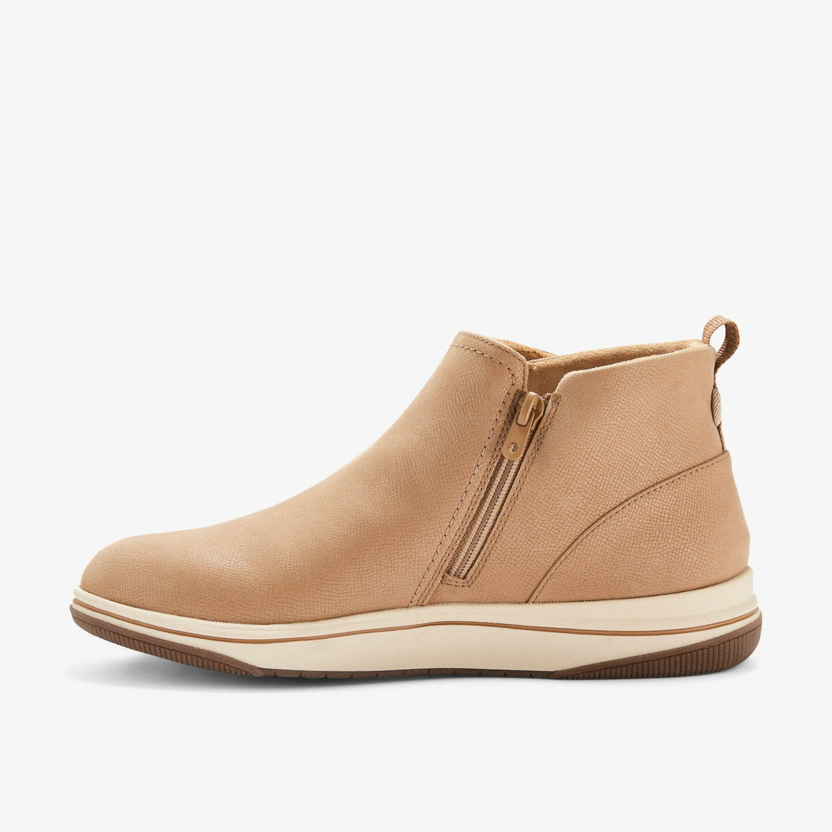 Brinkley Derby Camel | Clarks on Sale
