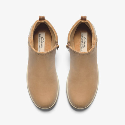 Brinkley Derby Camel | Clarks on Sale