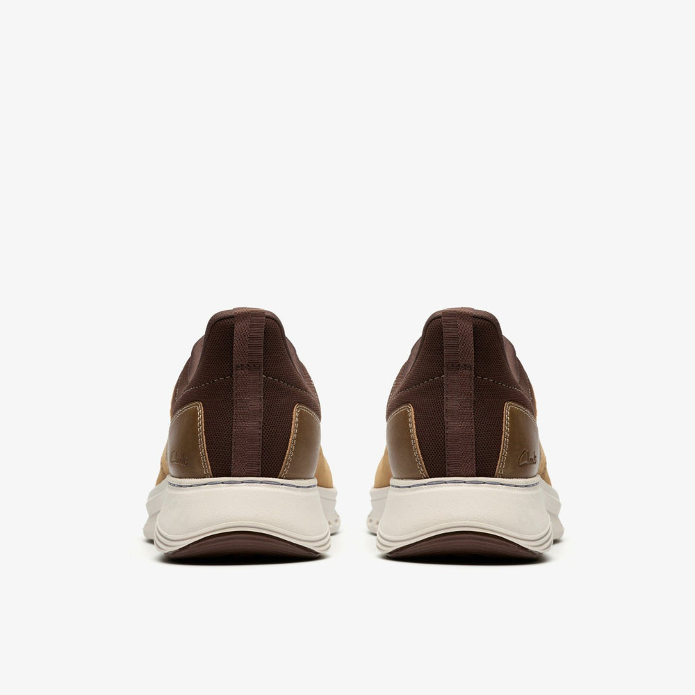 Motion Trek LX Dark Tan Leather | Clarks on Sale