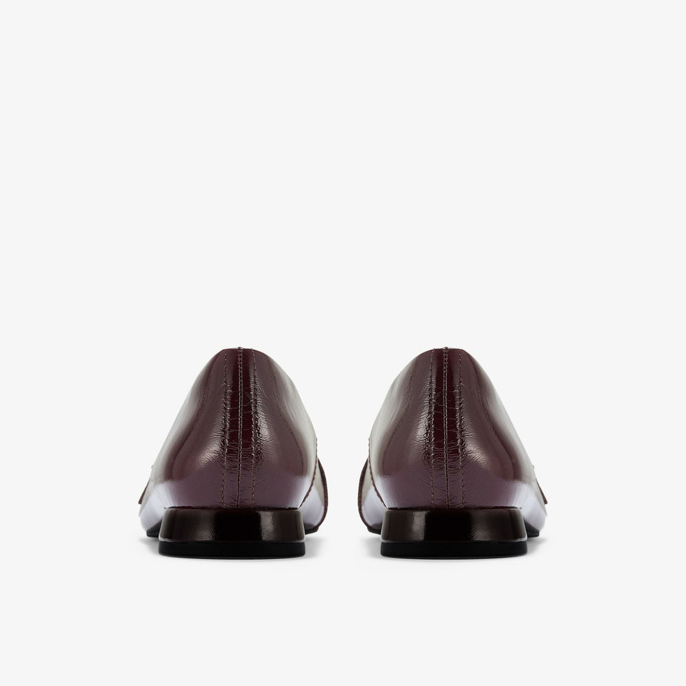 Sensa 15 Strap Burgundy Patent | Clarks Sale