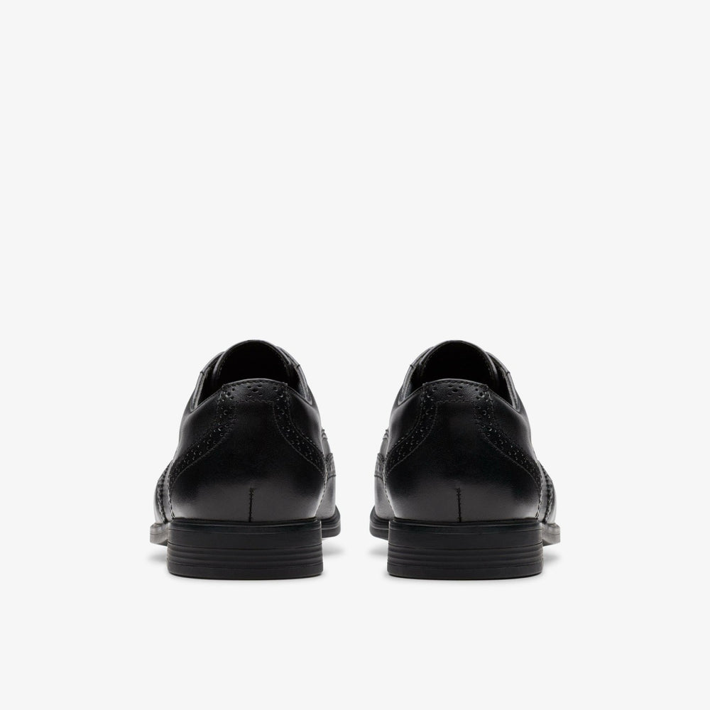 Jonwin Wing Youth Black Leather | Clarks online