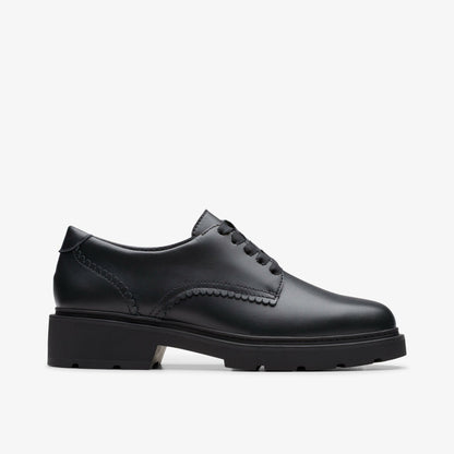 Eris Pure Youth Black Leather | Clarks outlet