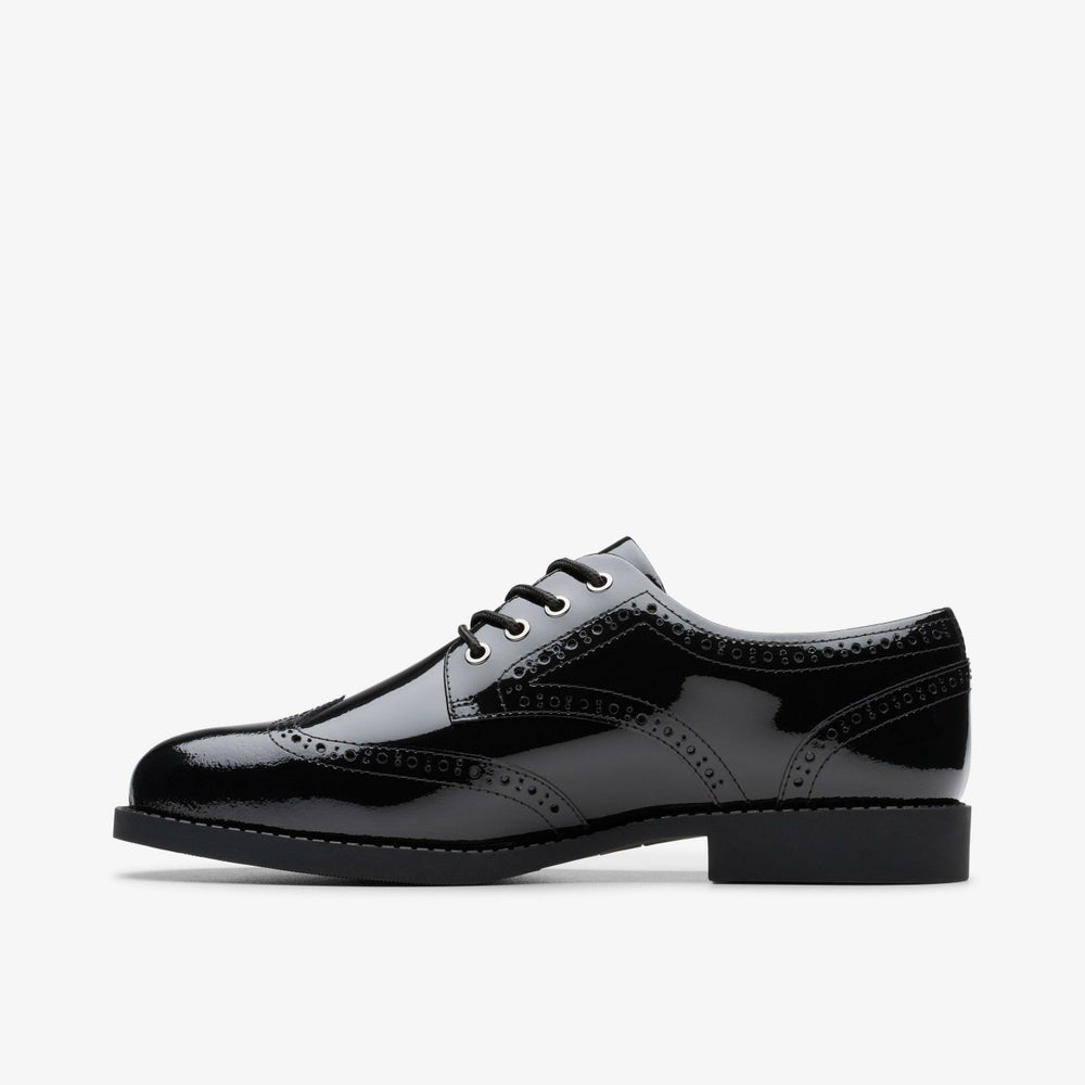Tapa Pure Youth Black Patent | Clarks Sale