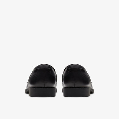 Tapa Edge Youth Black Leather | Clarks for sale