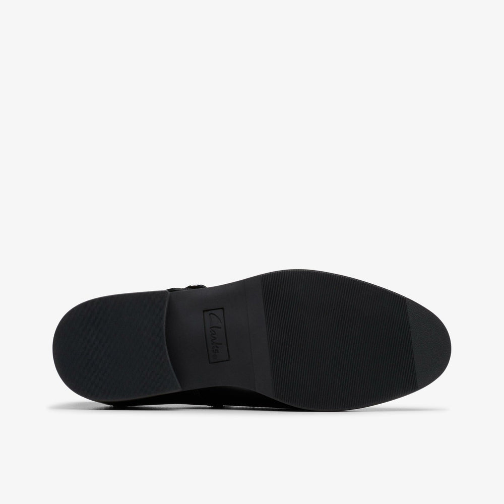 Tapa Hope Youth Black Patent | Clarks for sale