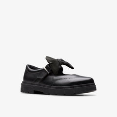 Lorcam Jane Youth Black Leather | Clarks for sale