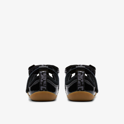 Roamer Trim Toddler Black Patent | Clarks online