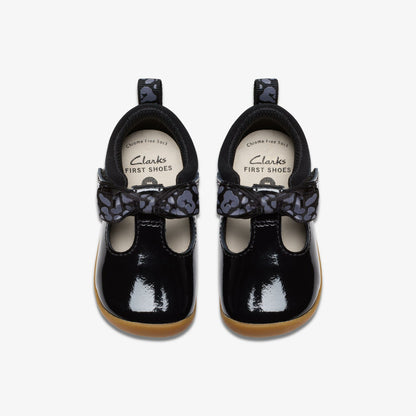 Roamer Trim Toddler Black Patent | Clarks online