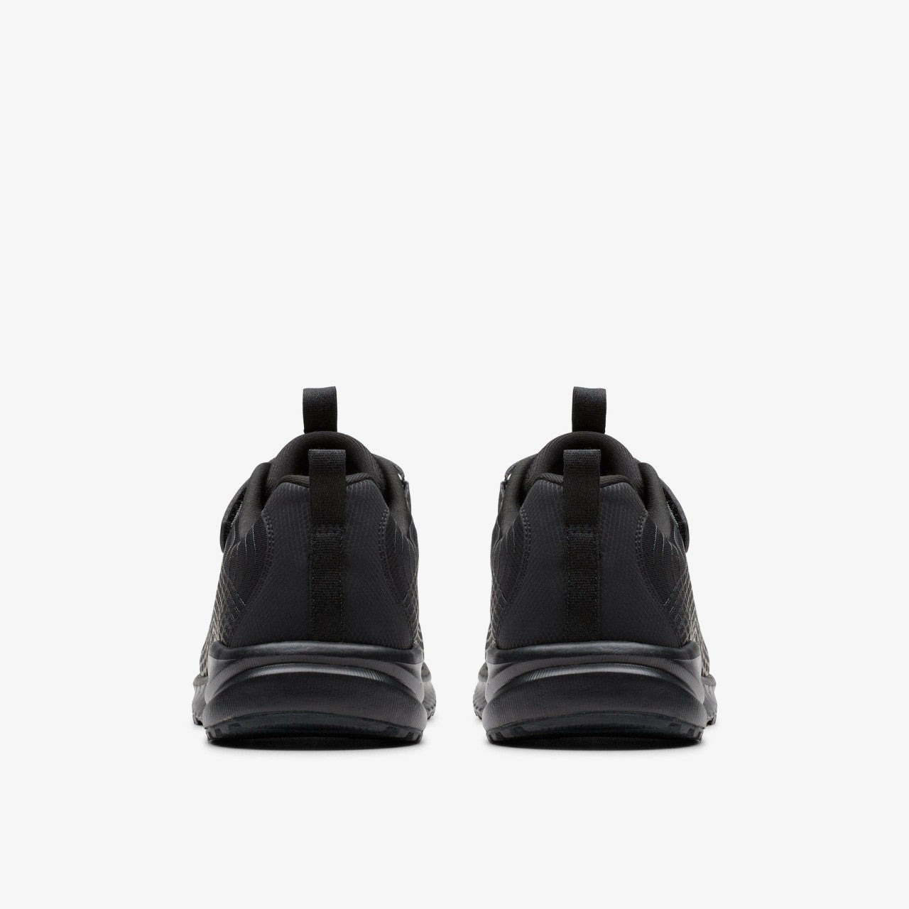 Deyes Dash Youth Black/Black | Clarks discount