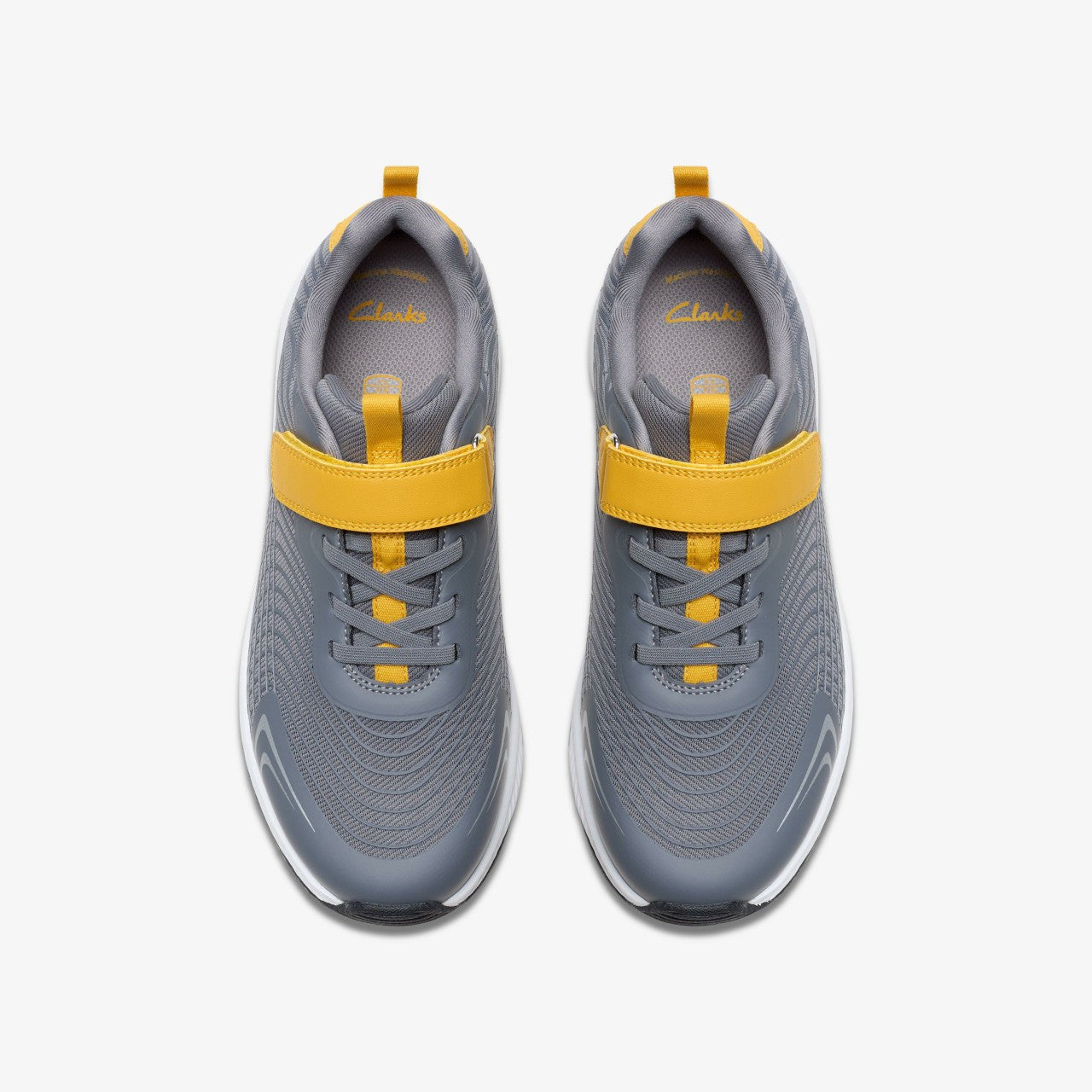 Deyes Dash Youth Grey Synthetic | Clarks for sale