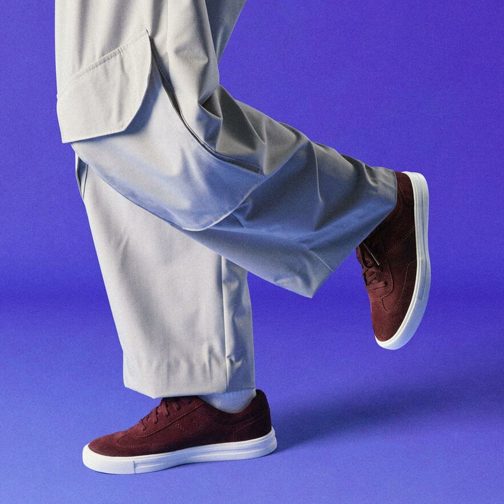 Makea Court Burgundy Suede | Clarks online